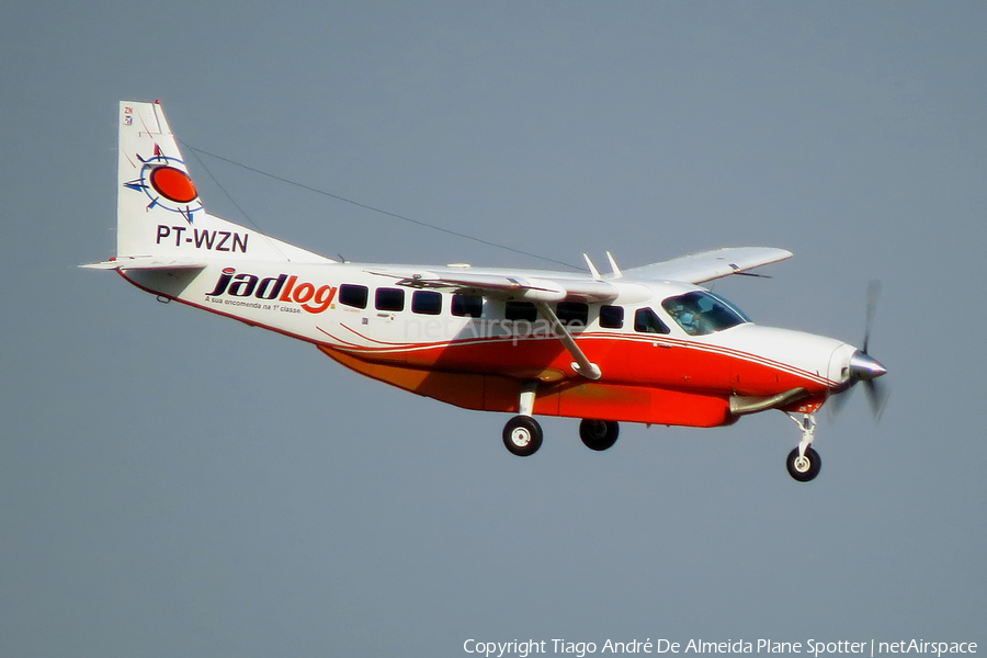 JadLog (Two Taxi Aéreo) Cessna 208B Grand Caravan (PT-WZN) | Photo 391571