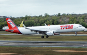 TAM Brazilian Airlines Airbus A321-211 (PT-XPD) at  Rio De Janeiro - Galeao - Antonio Carlos Jobim International, Brazil