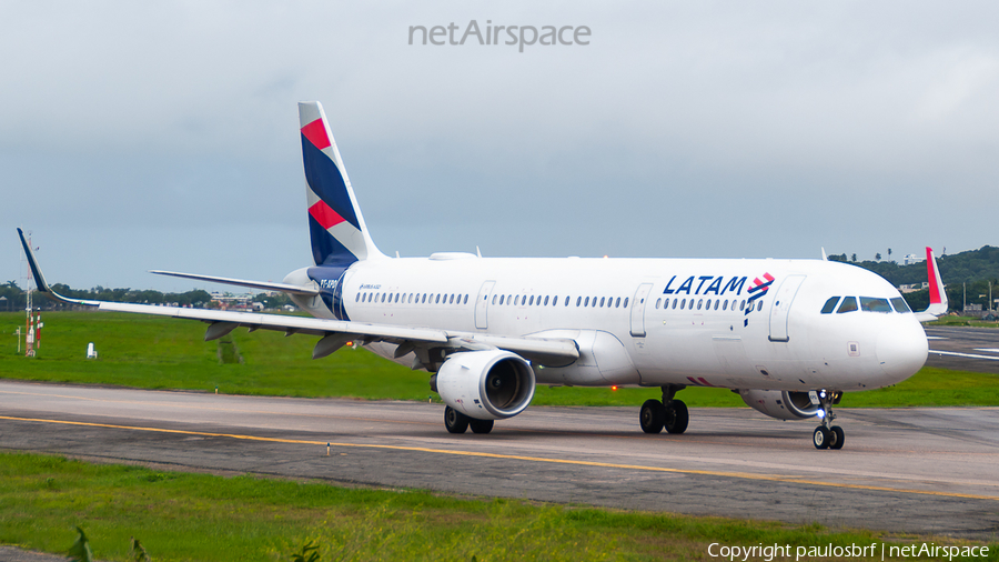 TAM Brazilian Airlines Airbus A321-211 (PT-XPD) | Photo 515772