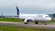 TAM Brazilian Airlines Airbus A321-211 (PT-XPD) at  Recife - Guararapes - Gilberto Freyre International, Brazil