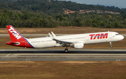 TAM Brazilian Airlines Airbus A321-211 (PT-XPL) at  Rio De Janeiro - Galeao - Antonio Carlos Jobim International, Brazil