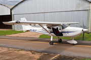 Elu Escola de Ultraleve Inpaer Conquest 180 (PU-BLF) at  Brasilia - Botelho, Brazil