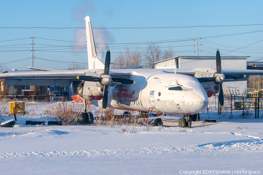 Polyarnye Avialinii Antonov An-26 (RA-26040) | Photo 488099