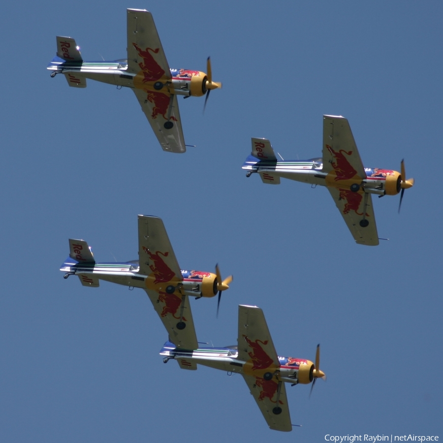 Red Bull Sukhoi Su-29 (RA-3354K) | Photo 552029