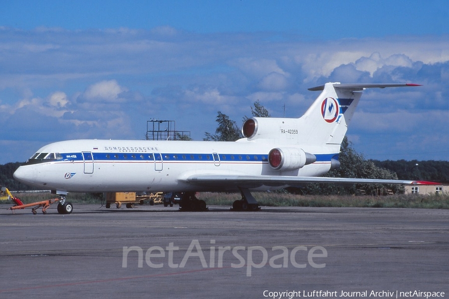 Domodedovo Airlines Yakovlev Yak-42D (RA-42359) | Photo 409526