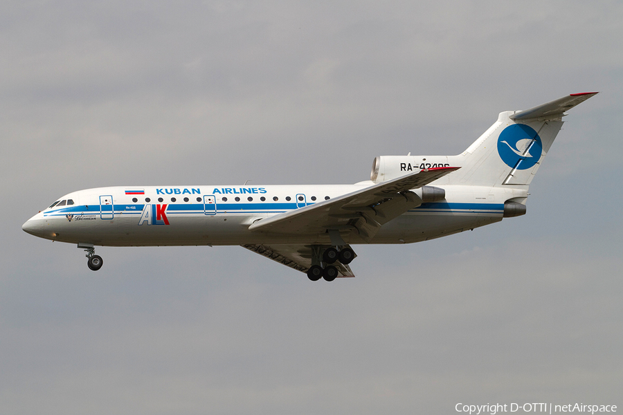 Kuban Airlines Yakovlev Yak-42D (RA-42406) | Photo 383492