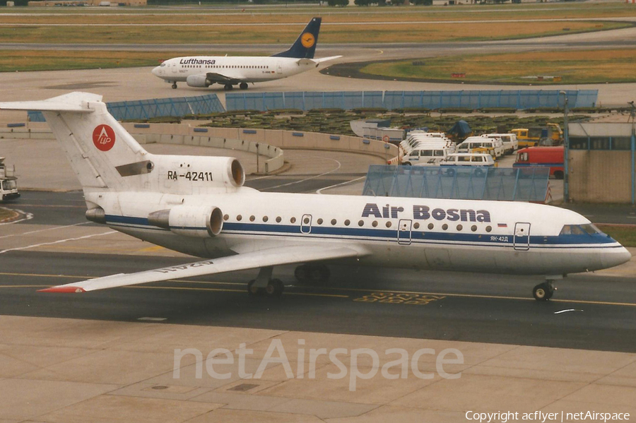 Air Bosna Yakovlev Yak-42D (RA-42411) | Photo 402512