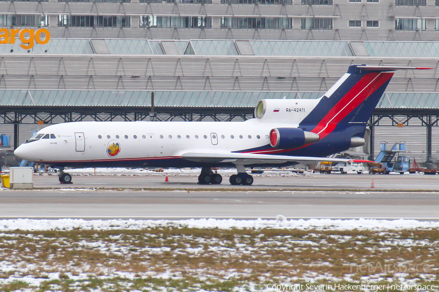 RusJet Yakovlev Yak-42D (RA-42411) | Photo 203642