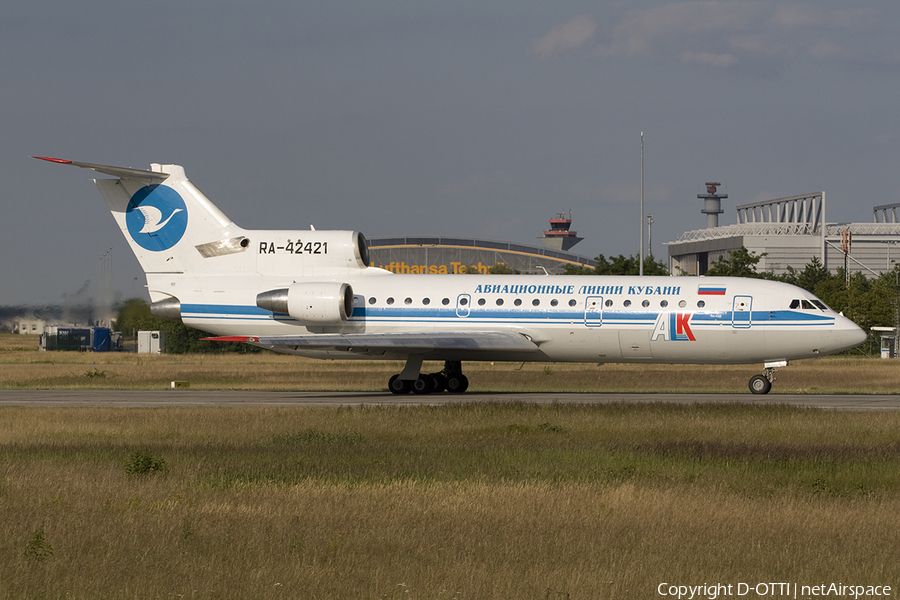 Kuban Airlines Yakovlev Yak-42D (RA-42421) | Photo 276455