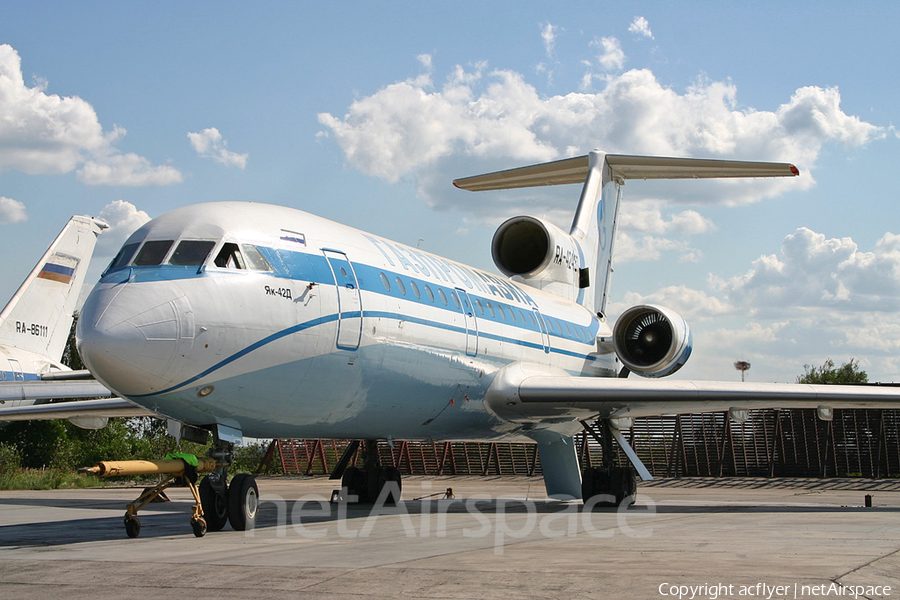 Gazpromavia Yakovlev Yak-42D (RA-42437) | Photo 153439