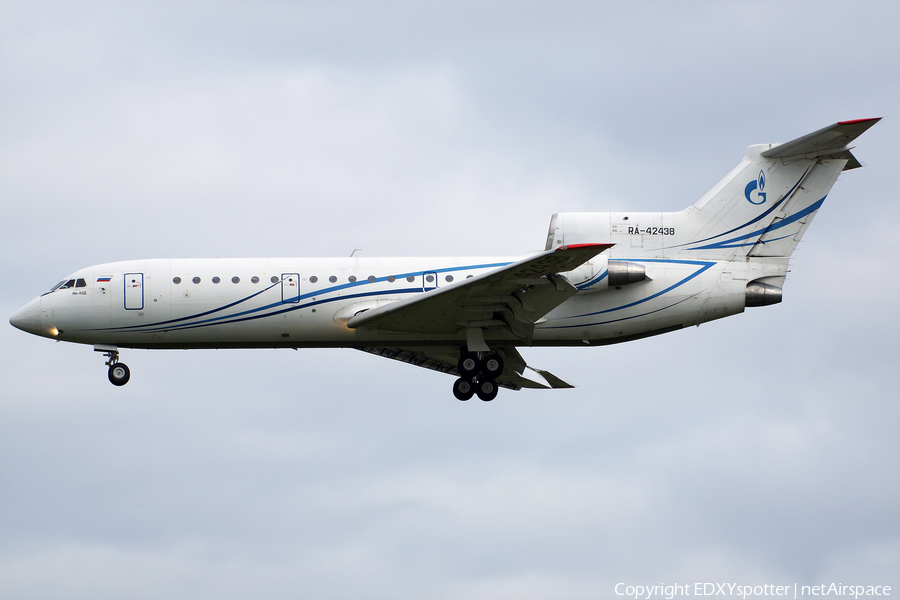 Gazpromavia Yakovlev Yak-42D (RA-42438) | Photo 277970