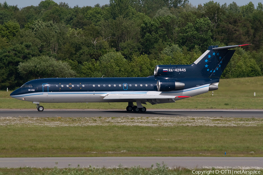 Tulpar Air Service Yakovlev Yak-42D (RA-42445) | Photo 359618