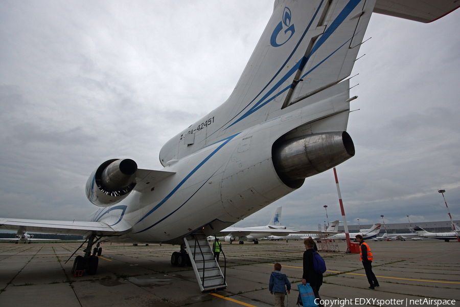 Gazpromavia Yakovlev Yak-42D (RA-42451) | Photo 277601
