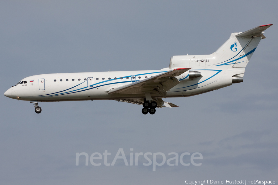 Gazpromavia Yakovlev Yak-42D (RA-42451) | Photo 410679