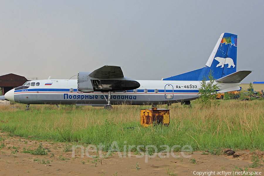 Polyarnye Avialinii Antonov An-24B (RA-46333) | Photo 393216