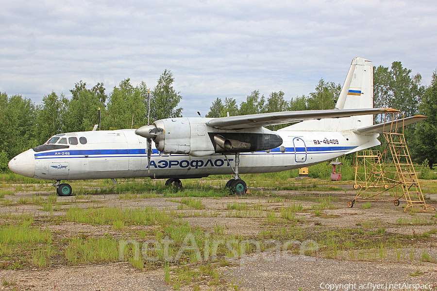 Aeroflot - Russian Airlines Antonov An-24B (RA-46409) | Photo 347606