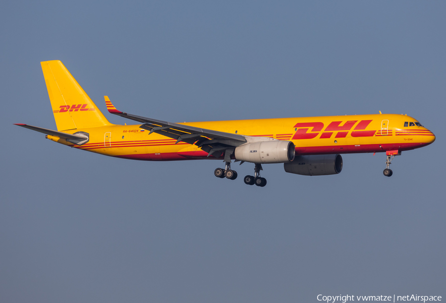 DHL (Aviastar) Tupolev Tu-204-100C (RA-64024) | Photo 413955