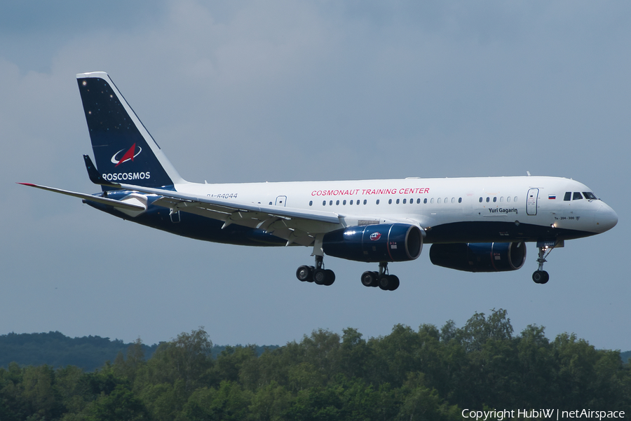 Roscosmos Tupolev Tu-204-300 (RA-64044) | Photo 429840