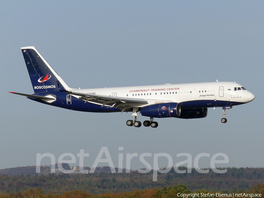 Roscosmos Tupolev Tu-204-300 (RA-64045) | Photo 409758