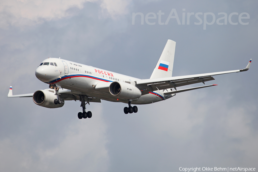 Rossiya - Russian Airlines Tupolev Tu-204-300A (RA-64057) | Photo 208341