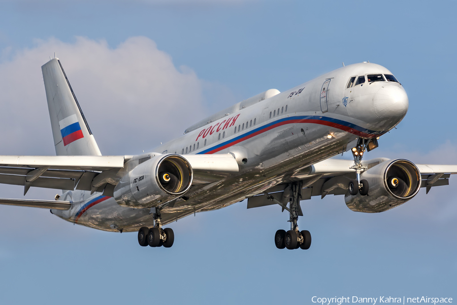 Russia - Special Flight Detachment Tupolev Tu-214VPU (RA-64520) | Photo 260423
