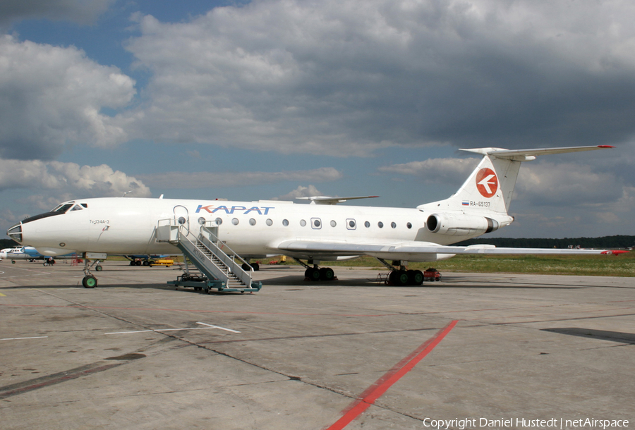 Karat Tupolev Tu-134A-3 (RA-65137) | Photo 559760