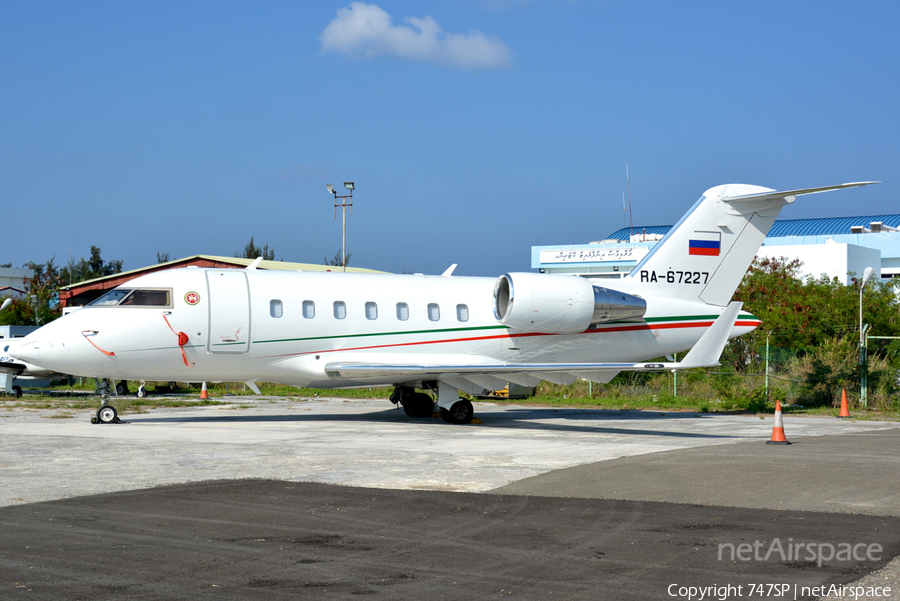 (Private) Bombardier CL-600-2B16 Challenger 605 (RA-67227) | Photo 76677
