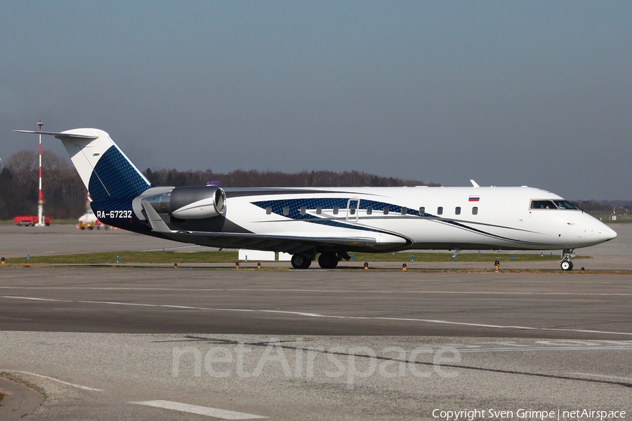Ak Bars Aero Bombardier CL-600-2B19 Challenger 850 (RA-67232) | Photo 11131