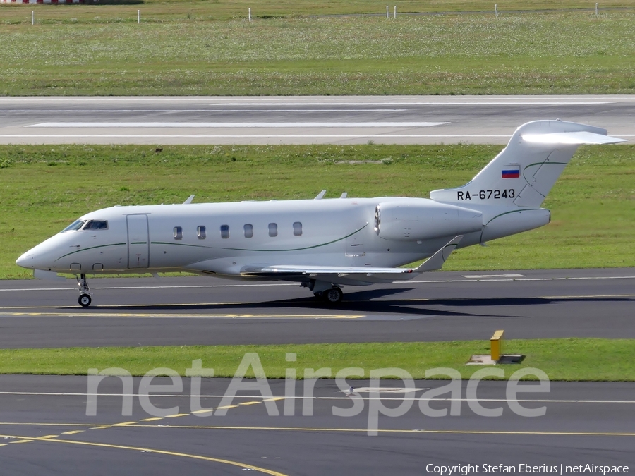Tulpar Air Service Bombardier BD-100-1A10 Challenger 350 (RA-67243) | Photo 177494