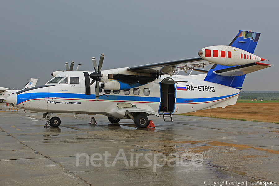 Polyarnye Avialinii Let L-410UVP-E Turbolet (RA-67693) | Photo 393208
