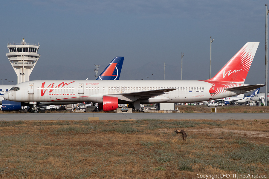 VIM Airlines Boeing 757-230 (RA-73011) | Photo 599575