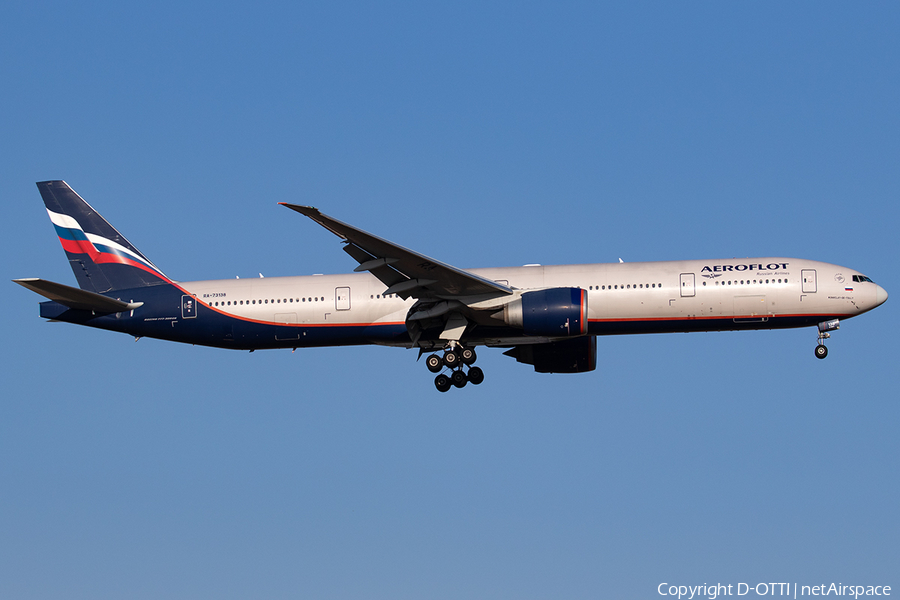 Aeroflot - Russian Airlines Boeing 777-3M0(ER) (RA-73138) | Photo 638865