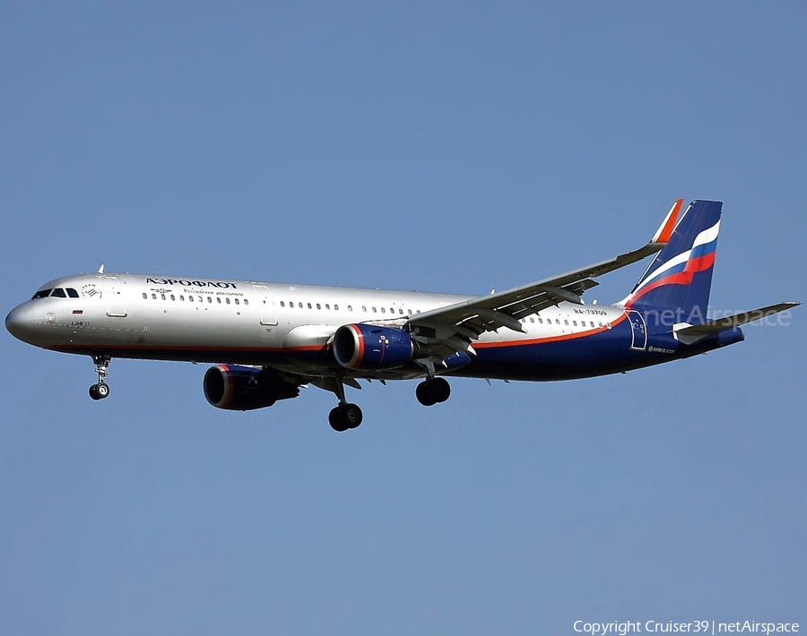 Aeroflot - Russian Airlines Airbus A321-211 (RA-73709) | Photo 644117