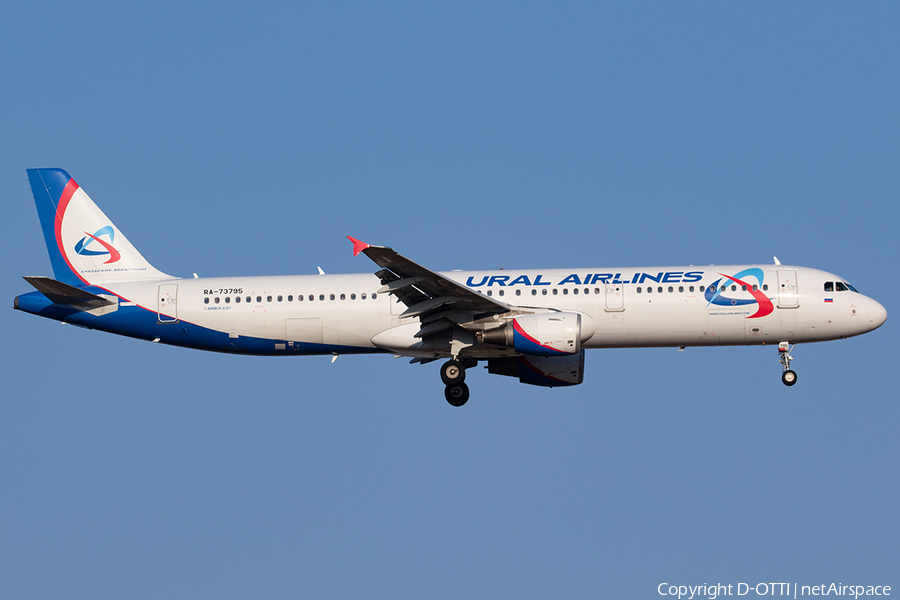 Ural Airlines Airbus A321-211 (RA-73795) | Photo 641014