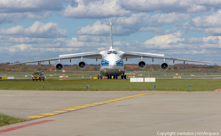 Volga-Dnepr Airlines Antonov An-124-100 Ruslan (RA-82042) | Photo 214291