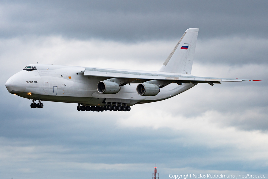 Volga-Dnepr Airlines Antonov An-124-100 Ruslan (RA-82042) | Photo 373477