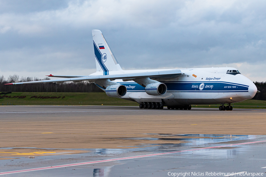 Volga-Dnepr Airlines Antonov An-124-100 Ruslan (RA-82043) | Photo 363117