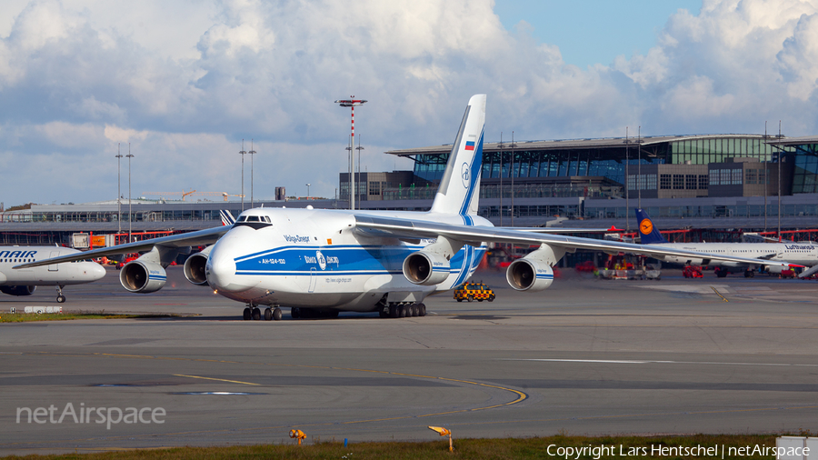 Volga-Dnepr Airlines Antonov An-124-100 Ruslan (RA-82043) | Photo 418271