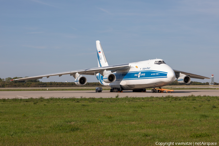 Volga-Dnepr Airlines Antonov An-124-100 Ruslan (RA-82043) | Photo 402731