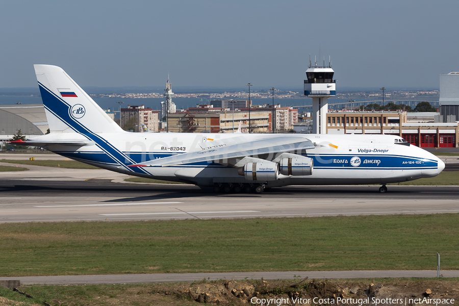 Volga-Dnepr Airlines Antonov An-124-100 Ruslan (RA-82043) | Photo 96019
