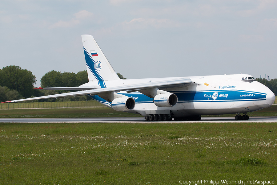 Volga-Dnepr Airlines Antonov An-124-100 Ruslan (RA-82043) | Photo 164274