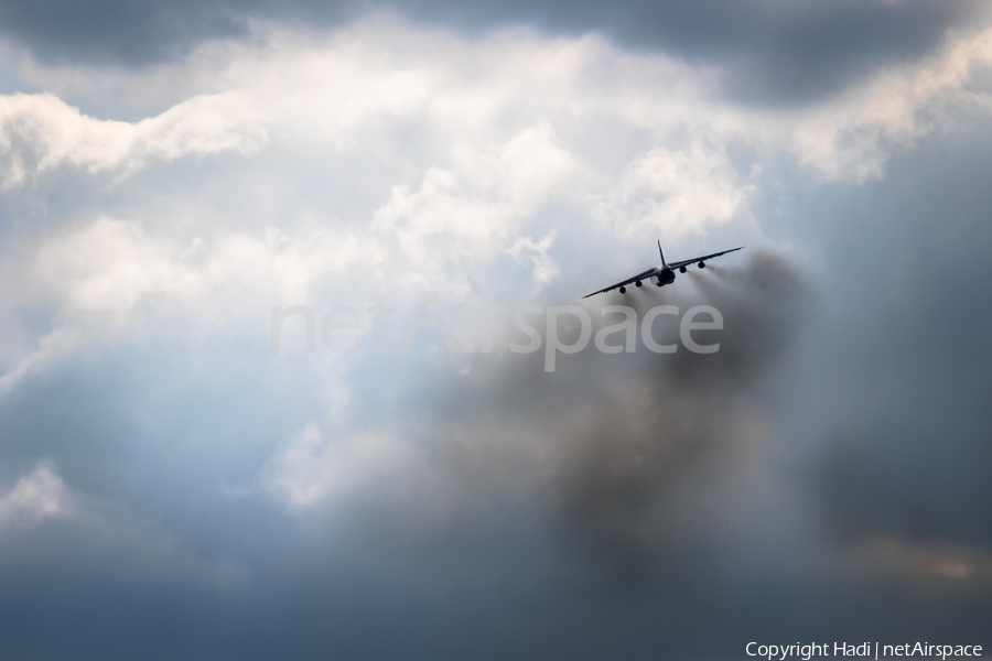 Volga-Dnepr Airlines Antonov An-124-100 Ruslan (RA-82043) | Photo 164354