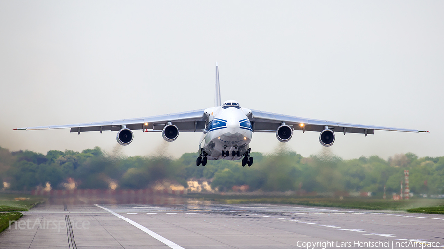 Volga-Dnepr Airlines Antonov An-124-100 Ruslan (RA-82043) | Photo 164362