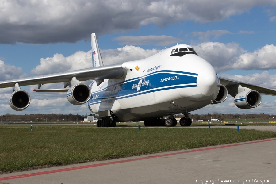 Volga-Dnepr Airlines Antonov An-124-100 Ruslan (RA-82045) | Photo 79775