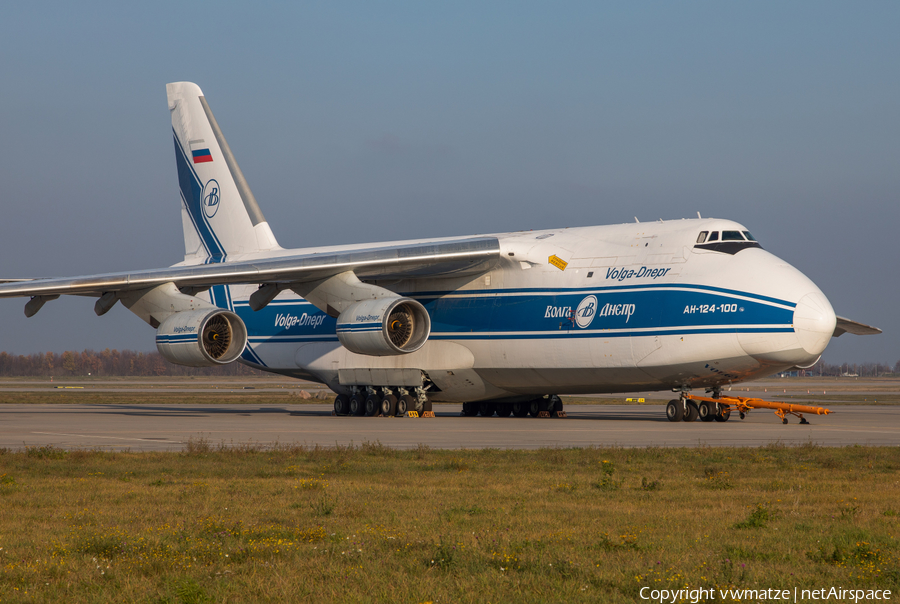 Volga-Dnepr Airlines Antonov An-124-100 Ruslan (RA-82045) | Photo 413956
