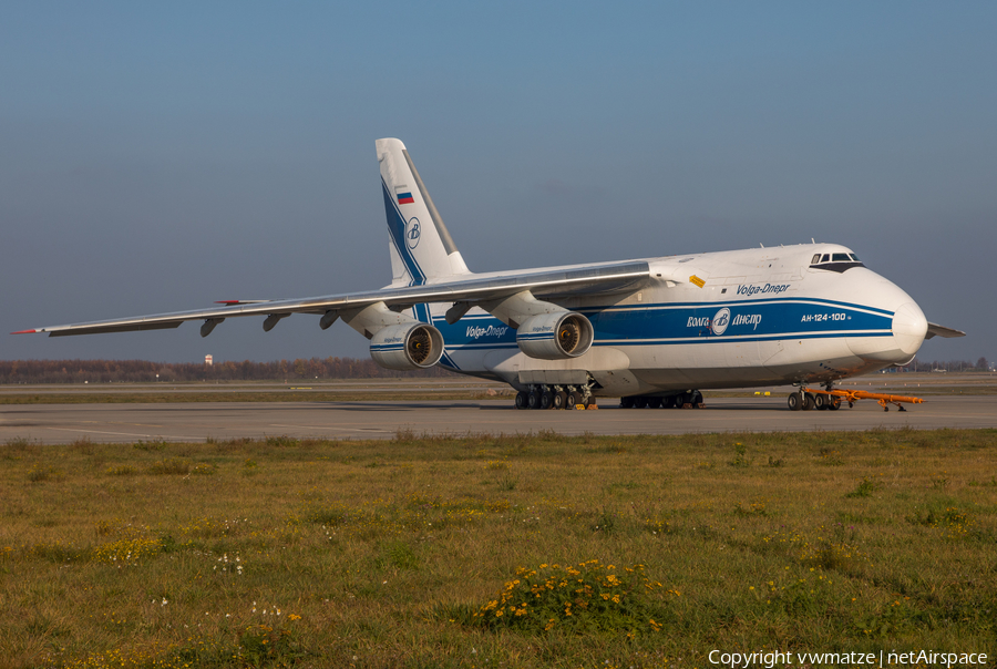 Volga-Dnepr Airlines Antonov An-124-100 Ruslan (RA-82045) | Photo 413957