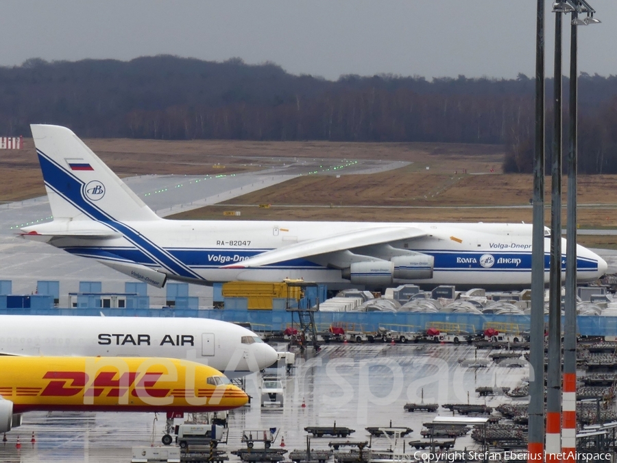 Volga-Dnepr Airlines Antonov An-124-100 Ruslan (RA-82047) | Photo 303075