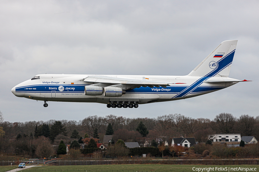 Volga-Dnepr Airlines Antonov An-124-100 Ruslan (RA-82047) | Photo 525004