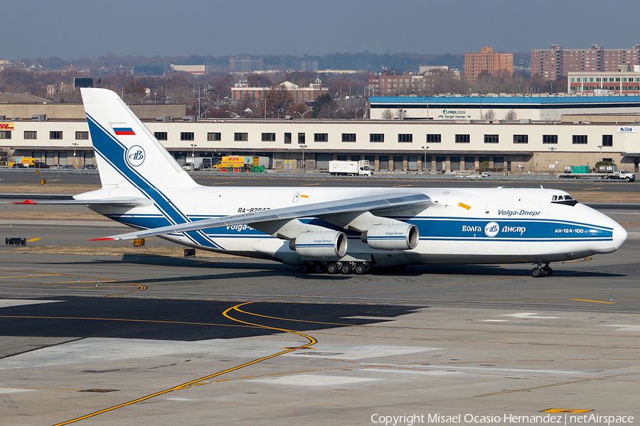 Volga-Dnepr Airlines Antonov An-124-100 Ruslan (RA-82047) | Photo 201702