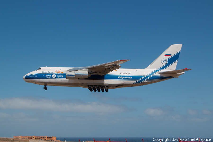 Volga-Dnepr Airlines Antonov An-124-100 Ruslan (RA-82047) | Photo 365402